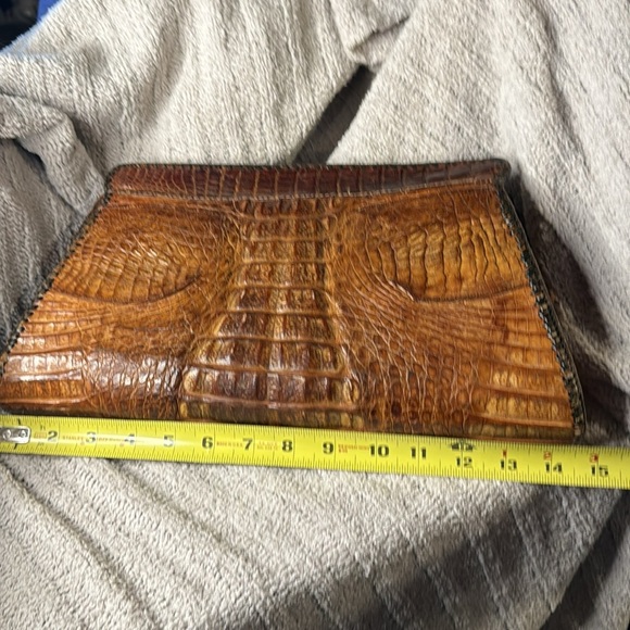 WOW!!! Genuine Alligator Very Vintage Bag/Satchel - Picture 10 of 13